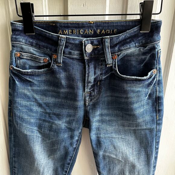American Eagle Skinny Jeans Dark Wash - Picture 3 of 12